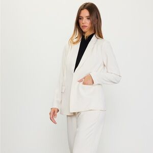Skies Are Blue Cream Blazer